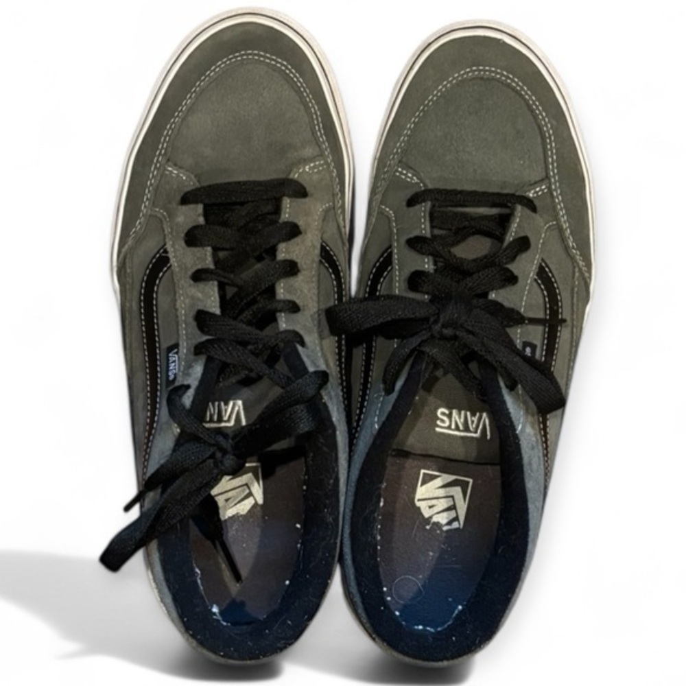 Men’s Vans Bearcat sneakers Size 10